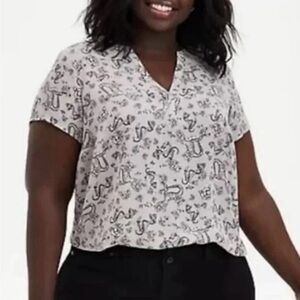 EUC Torrid Beige Black Harper Anchor Pin Up Mermaid Blouse Size 3 22/24 3X